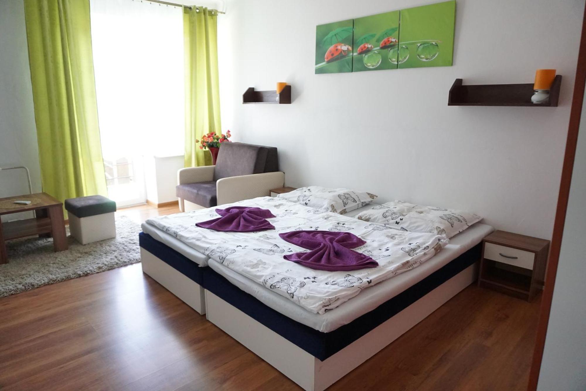 Hotel Gula Batizovce Esterno foto
